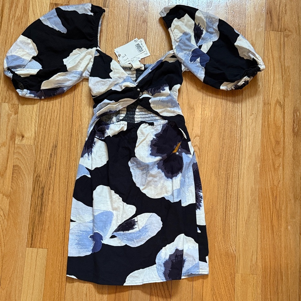 NWT Linen Blend Floral Puff Sleeve Dress